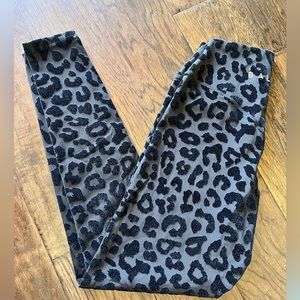 Balance Athletica Lux Panther leggings size small